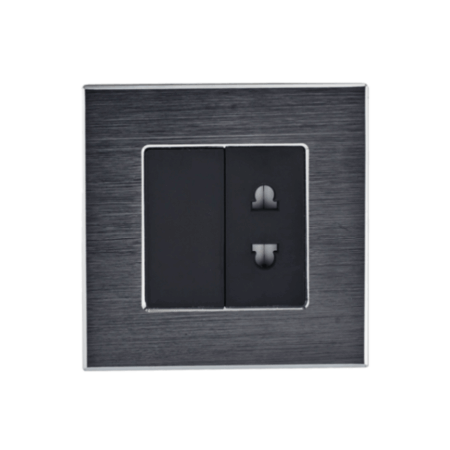 پریز برق 1/2 8 پریز برق 1/2