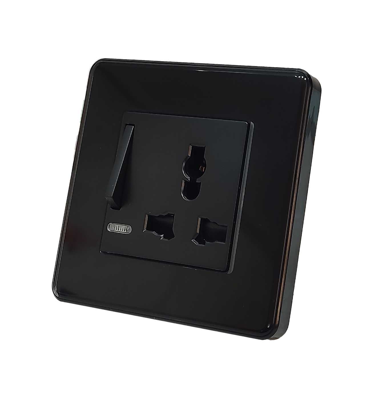 پریز یونیورسال کلید دار